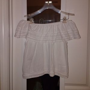 Off the shoulder boutique top